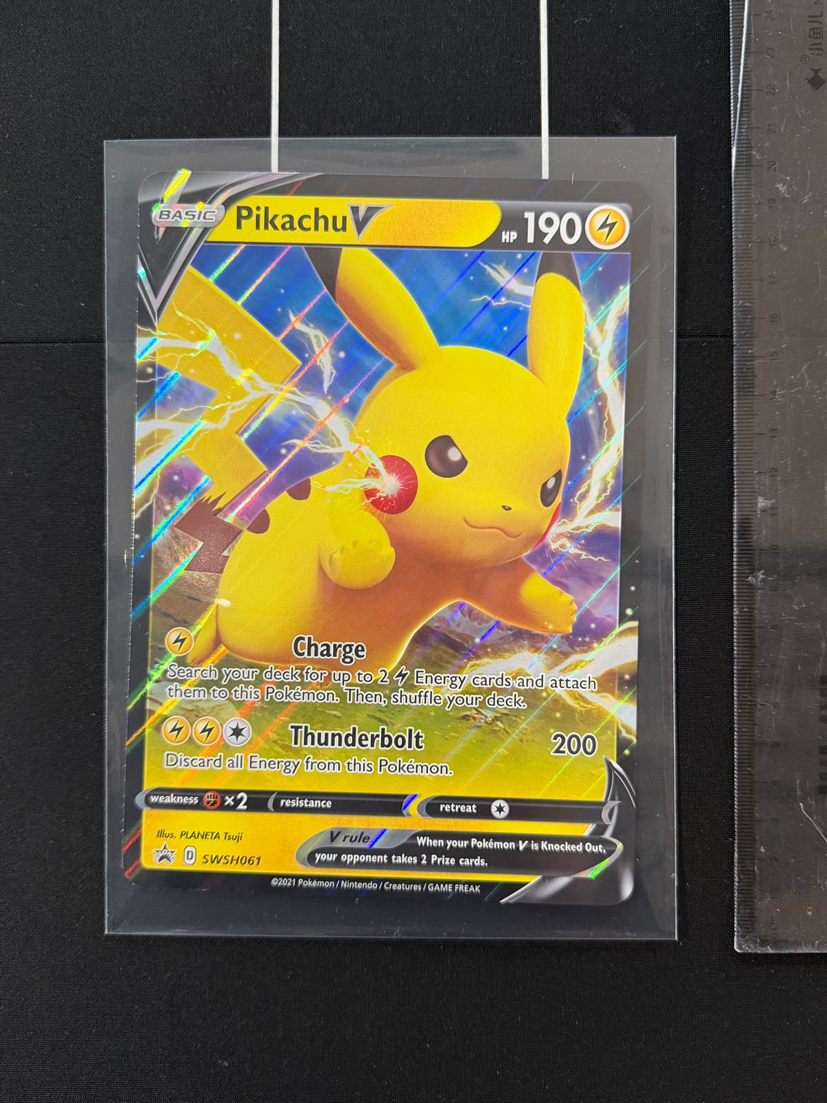11001 SWSH016 promo pikachu V *Jumbo